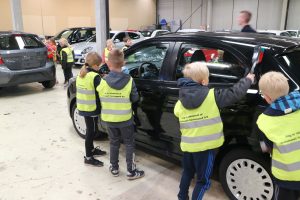Autohuset Vestergaard Sanderumskolen RelationsNetværket Virksomheder adopterer skoleklasser Den åbne Skole